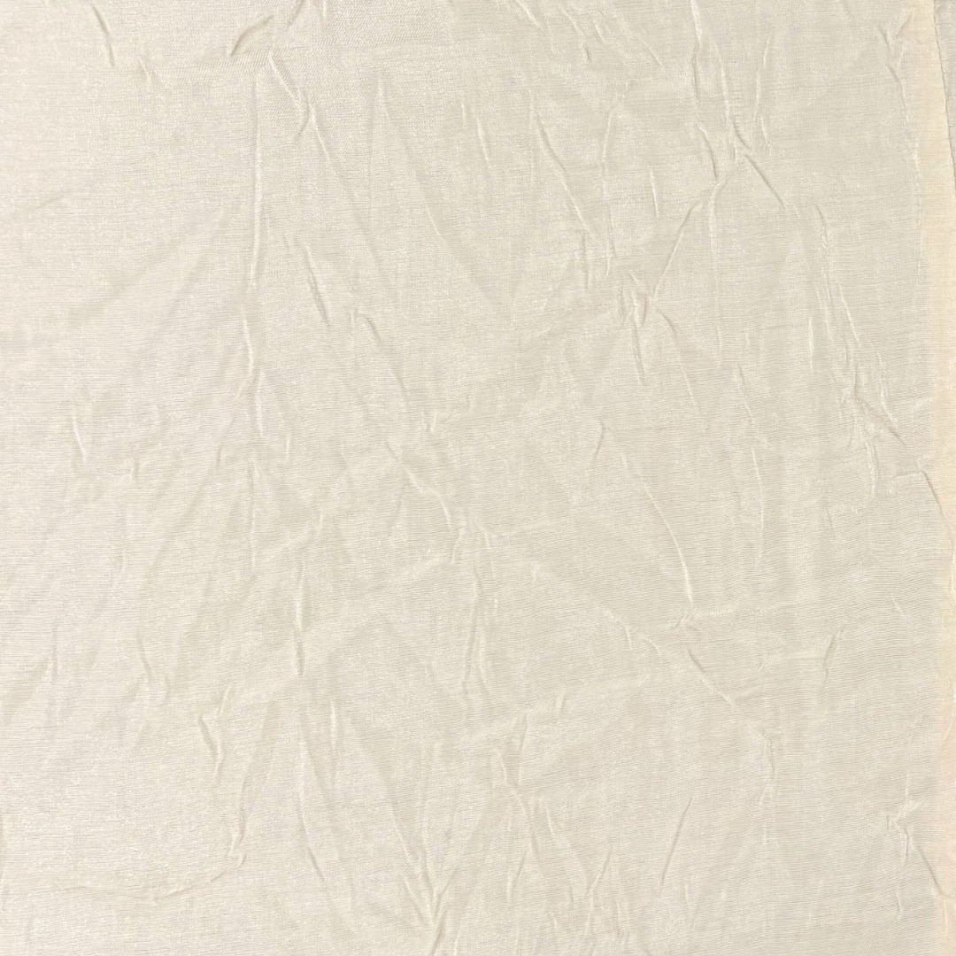 Gallery image for Iridescent Ivory