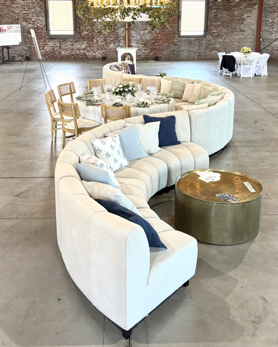 Gallery image for Endless Banquette