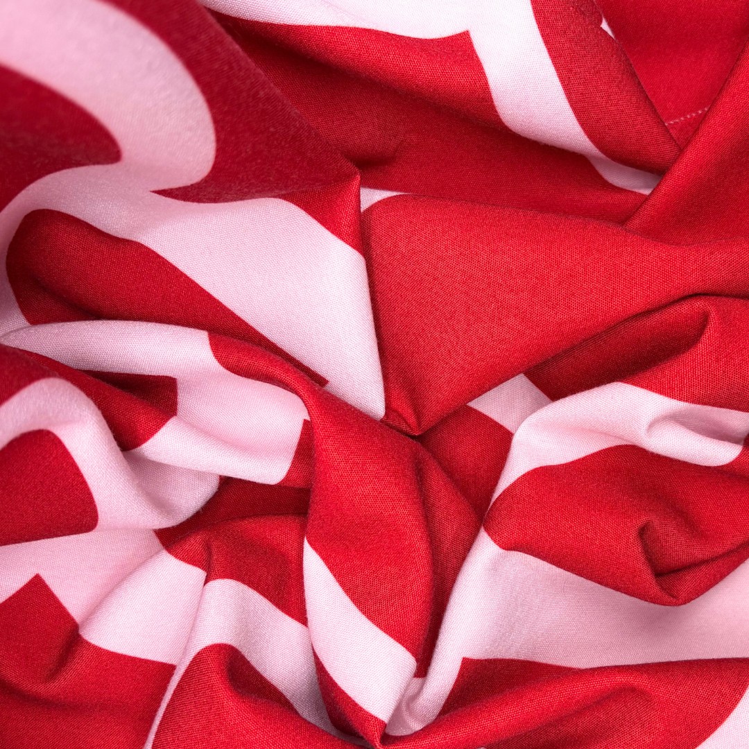 Gallery image for Vogue Red